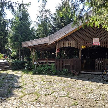 Camping Robinson Country Club Орадя Екстер'єр фото
