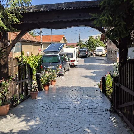 Camping Robinson Country Club Орадя Екстер'єр фото