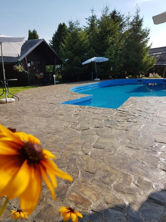Camping Robinson Country Club Орадя Екстер'єр фото
