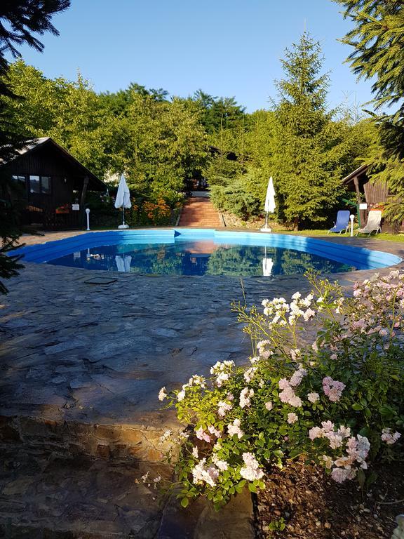Camping Robinson Country Club Орадя Екстер'єр фото